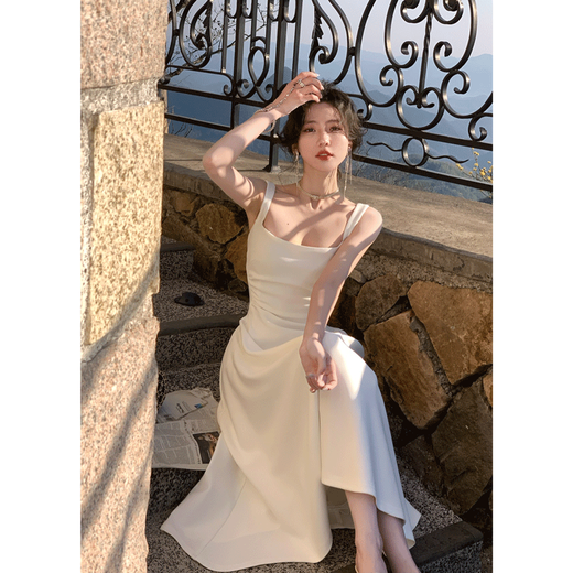 Zuxu white suspender dress for women 2025 new summer thin seaside vacation style mid-length skirt for women to look slim. White wide suspender dress for women. M (90-110Jin[Jin equals 0.5 kg])