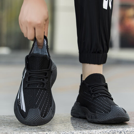 Bequeme und atmungsaktive Flying Mesh Pendler Sport Herrenschuhe für sommerliche Soft Sohle Nicht-Schlupf- und Verschleiß-resistente Laufschuhe für die Schule 9227 [Black] 42 [Sportstandardcode]