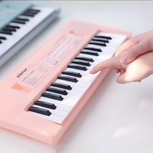 Electronic Piano 37 Tasten der Kinderanfänger können musikalische Instrumente 61 Tasten für Jungen- und Mädchen-Home Music Toys 37 Tasten Black Piano [4-teiliges Set/Up-Upgrade-Ladungspaket] spielen.