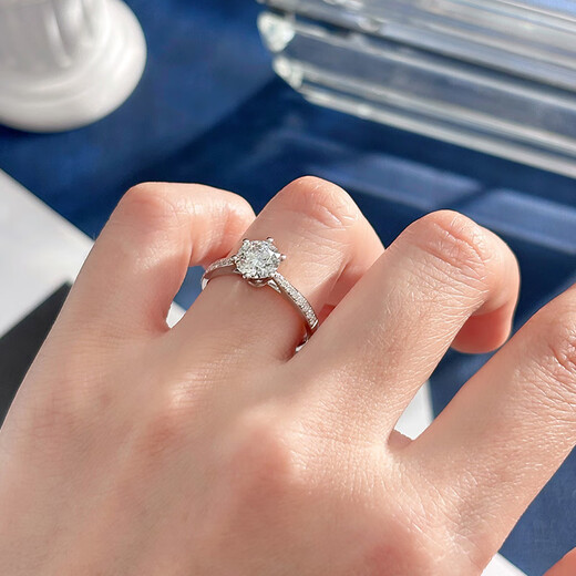 IDC Henan artificially cultivated diamond 18K gold diamond ring Starlight six-claw wedding platinum 1 carat ring engagement Valentine's Day PT950 platinum D color/VVS/NGIC certificate 30 points heavy gold version