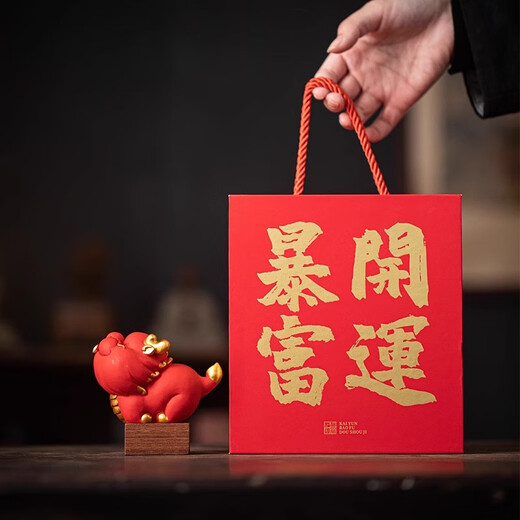 BOSSY Forbidden City Cultural and Creative Figure Zodiac Dragon Tea Pet Flying Little Dragon Gift Home Desktop Decoration Creative Decoration Flying Little Dragon Color Gold Green Gift Box