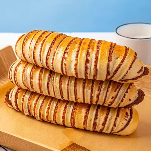 Ningguosong Long Strip Caterpillar Pain Beanes Red Sandwich Gâteau de pain Dessert Toast Nutrition Breakfast Snacks 680G