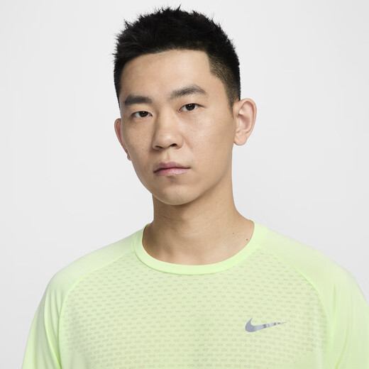 Nike (Nike) Stride oficial Stride Stride Schrying Swrying Running Running Carrera Top Outumn reflectante transpirable Ligera ligera HV5204 701 Green/plata ligeramente amarillo XL XL