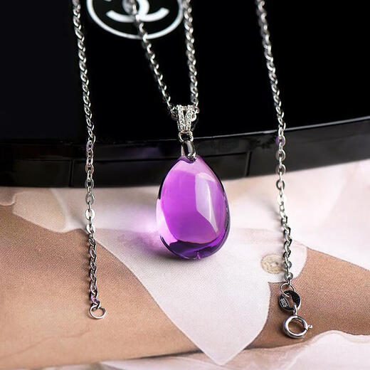 Eternal symbol collectible natural crystal pendant Uruguayan amethyst necklace water drop ice species nine purple fire Valentine's Day gift collectible amethyst-925 silver buckle 1 carat pendant about 5-6 grams