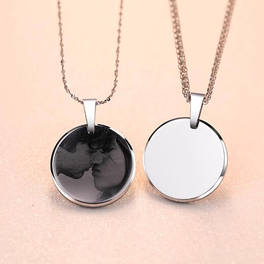 MZMZ platinum necklace pt950 couple pendant men's pendant lettering pattern photo love token birthday gift light luxury small size (melon seed buckle) can be customized with engraving