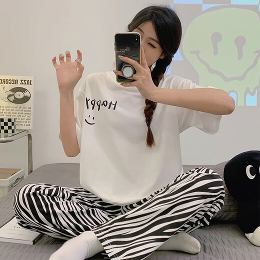 GEBAOTE (GEBAOTE) Mädchen Kurzärärmische Hosen Sommer Junior High School Schüler kleines Kaninchen Big Child süß 15 Animation Home Clothing 6623# Bear Pocket M [65-90jin [Jin gleich 0,5 kg]]