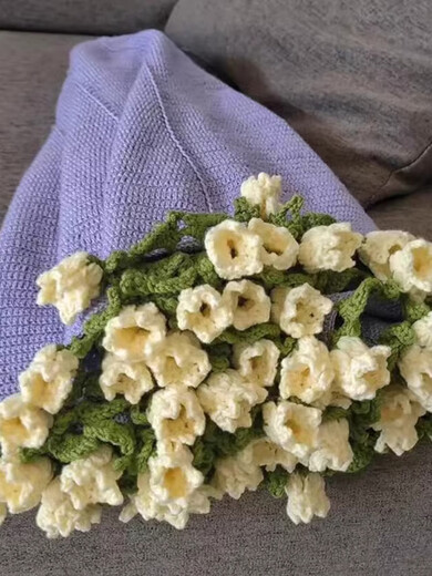 Shantoulin Village Rose Blanket Rose Bouquet Blanket Cover Blanket Blanket Blanket wool crochet material bag Hand-woven (A684) Small 80cm [Blue + Milk White Lily of the Valley Flower