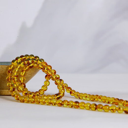 Famous Amber Family Natural Flower Amber Bracelet Amber 108 Rosary Beads Red Leaf Explosive Amber Bracelet Authentic Birthday Gift