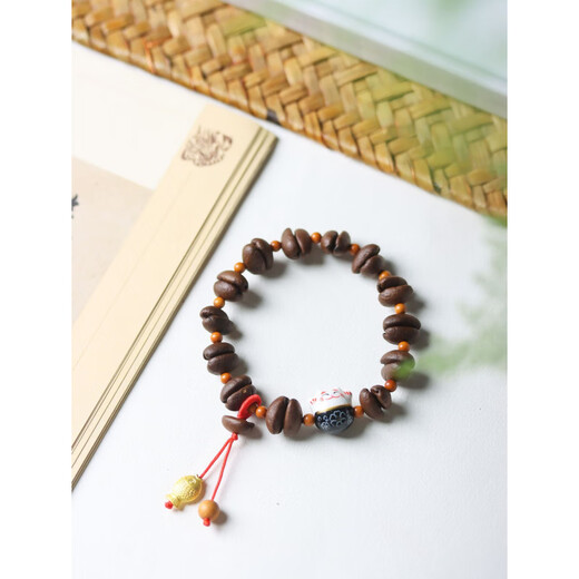 Handmade charcoal coffee bean bracelet autumn and winter hanging car hanging bag hanging blue sky white cloud pendant style men and women boutique gift coffee bean blue sky white cloud pendant style