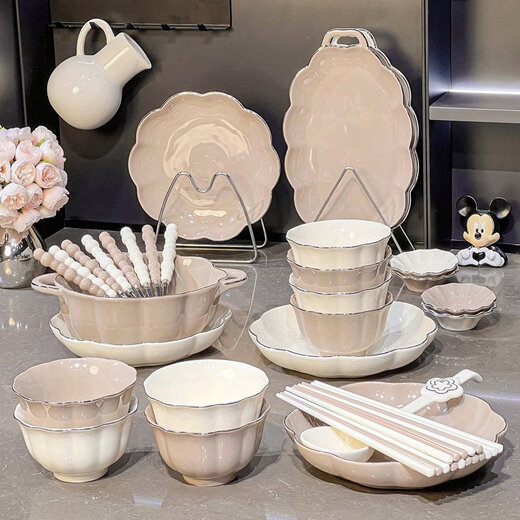 Beibao Jiaogan bowl and dish set household ceramic plate underglaze colored tableware bowl plate light luxury rice bowl bowl utensil gold pattern 4-6 people food gift box 1355 0 heads