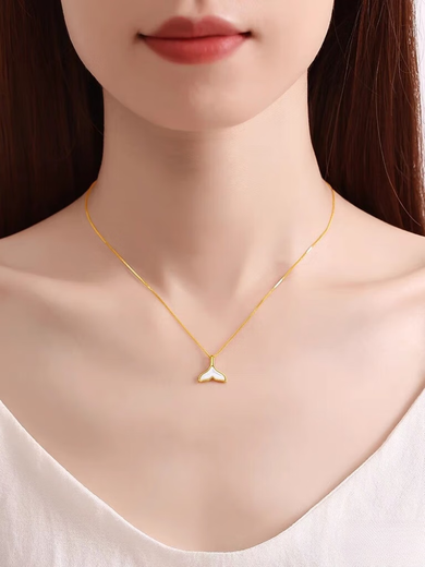 Pure white mother-of-pearl 18K gold small pendant, colorful silver S925 necklace set and chain for Valentine's Day, simple, fashionable and versatile