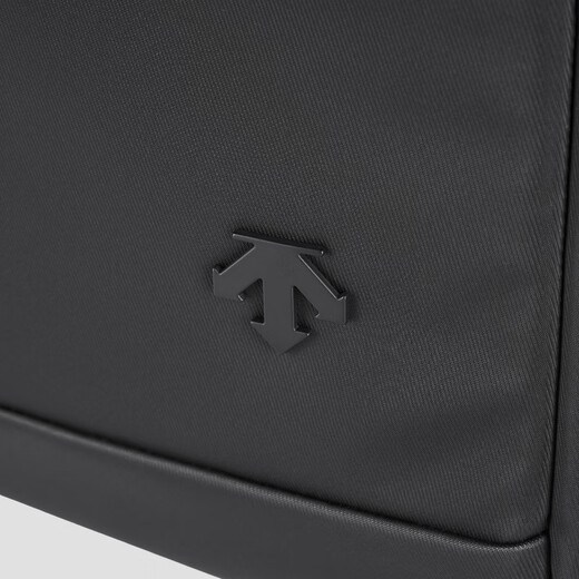 DESCENTE MOVE PA series men's backpack season LG-LIGHT GRAY F