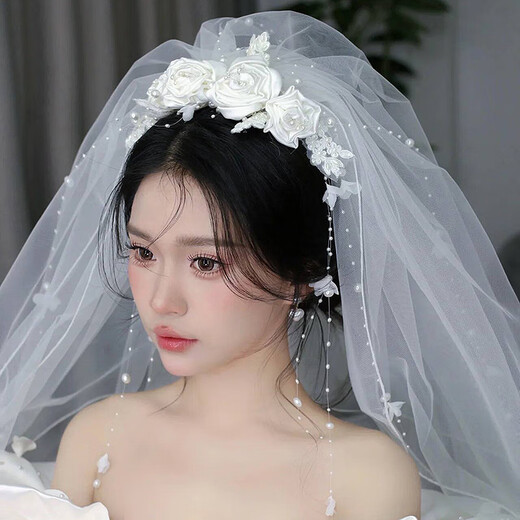 Fujiu's new sweet bride's white tassel flower veil, elegant wedding dress, short headpiece for outdoor photography, model's same flower veil, length about 98cm