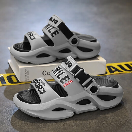 Huilirui boys' slippers two-wear children's sandals 2025 new summer soft-soled anti-slip beach shoes for middle-aged and older children to wear outside sandals Volcanic ash sandals main picture 36 3637