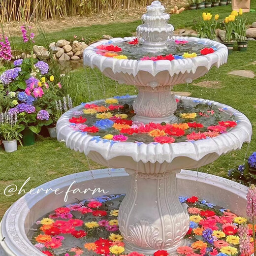 European-style flowing water fountain, outdoor courtyard garden, fish pond, fountain, landscape decoration, wedding ornaments, wishing pool, No. 18 fountain