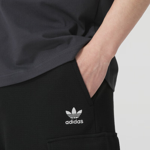 Adidas (adidas) clover Männerhose 2025 Sommer Neue Mode Retro arbeiten Shorts Lose Sporthosen atmungsaktive Freizeithosen KD0943 M