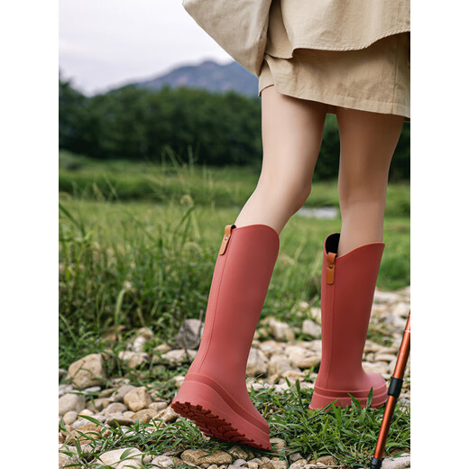Liu Chaobu high tube rain boots Japanese high tube rain boots women's fashionable outer wear anti-slip waterproof wear-resistant rubber shoes to catch the sea kitchen long tube green 39 standard code