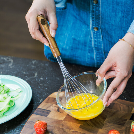 Bianfu Acacia Wooden Handle Egg Beater Stainless Steel Manual Egg Beater Bubbler Stirring Stick Whisper Blender Egg Beater Acacia Wooden Handle Egg Beater