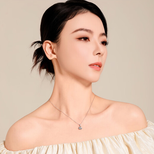 Mengjinyuan Platinum Pendant Clover Colorful Brushed Embroidery PT950 Platinum Pendant as a Gift for Your Girlfriend, Weight Approximately 1.15g