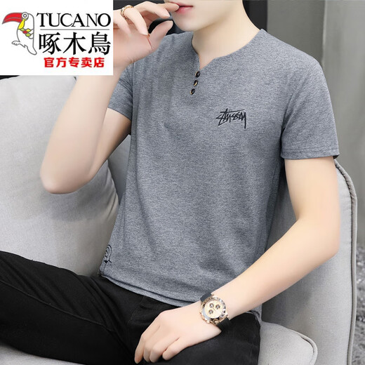 啄木鸟（TUCANO）高品质夏季舒适不粘身刺绣门筒领棉质短袖t恤男士V领潮流ootd男装 白色659款凸印 M 85-110斤