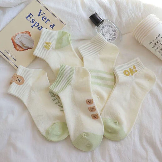 White summer socks cartoon ladies bear cute thin Japanese moisture-absorbing and sweating student socks ins boat socks live exclusive, each color has a total of 5 pairs