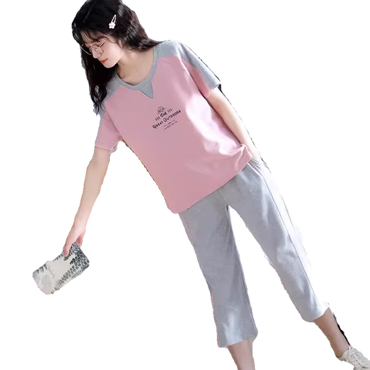 
Yalu pajamas for women with breast pads for summer without wearing bras, cotton short-sleeved cropped pants for women can wear home clothes suits with chest pads for seven points: 679-Barbie Bear M 75-95Jin [Jin equals 0.5 kg]