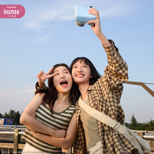 Fuji instax miniSE one-time imaging instant camera travel smart photo gift blue package 2 official content + white border 20 photos + SE silicone case