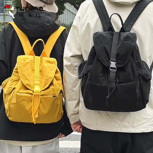 啄木鸟纯色书包女初中生短途出行休闲双肩包男大学生轻便设计感百搭背包 黑色大号