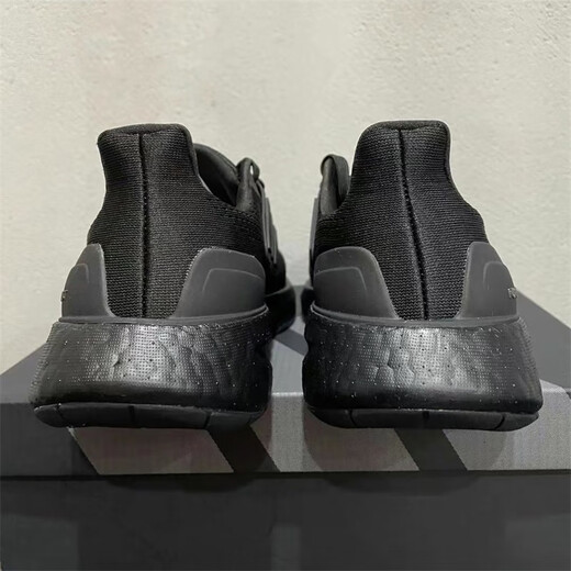 Adidas Herrenschuhe 2024 Frühling Neues komfortables und vielseitiges nicht gleitendes und kräftig-resistenter Laufschuhe IF4840 IF4839 Schwarz und Weiß 40.5