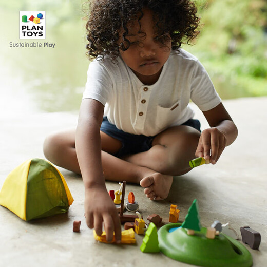
PlanToys wooden simulation outdoor camping set children's toy scene ornaments 6624 6624_ outdoor camping set