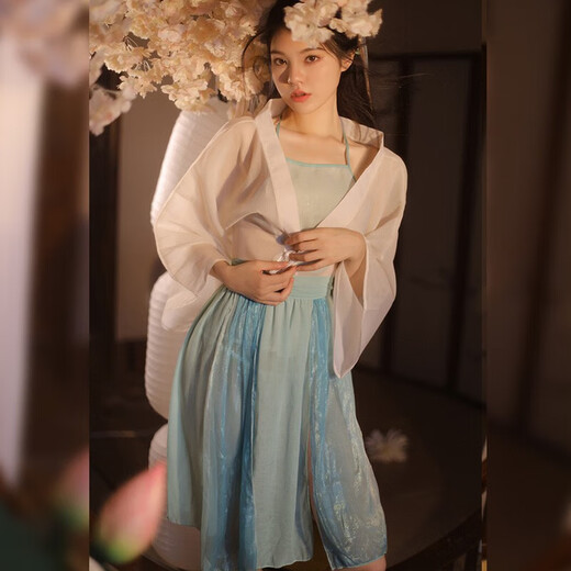 霏慕女睡衣性感套装角色扮演制服诱惑短裙秘书服女仆战袍 6198蕾丝拼接复古褶皱【吊带裙+裤 袖套新年红】