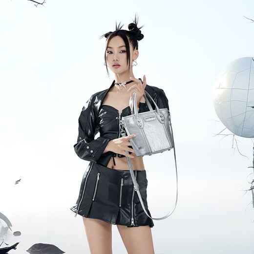 JellyToyboyJTB提篮包.新款时尚通勤手提斜挎包女包小号水桶包菜篮子托特包 星际银