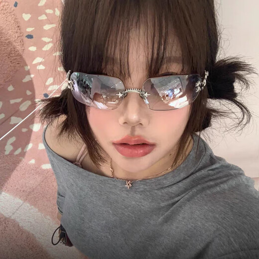 Jennie mismas gafas de sol sin marco Estilo de la marca Starry Rhinestone Hot Girls Y2K Sun Gaflass Tending Jennie mismo estilo (cubierto gris) Templos de estrella Anti-ultravioleta