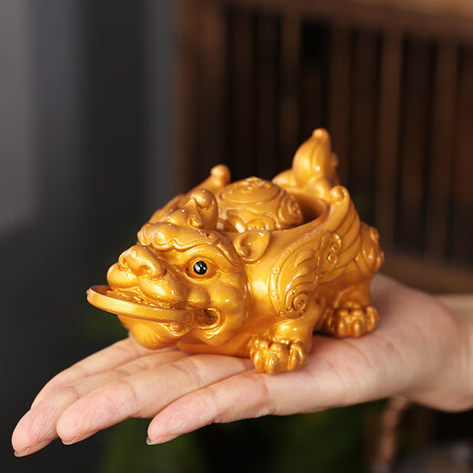 Color-changing tea pet ornaments to attract wealth, water-spraying Pixiu, rolling wealth, high-end tea table, creative personalized ornaments, tea set (Pixiu, rolling wealth), color-changing gold
