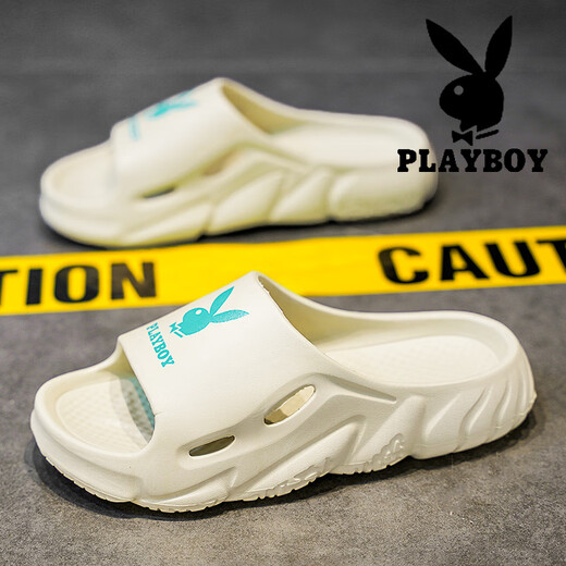 Playboy-Slipper Männer tragen nicht gleitsam