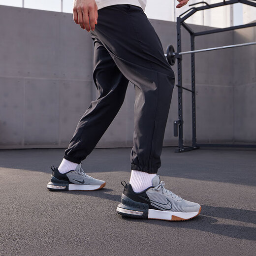 Nike men's air cushion shoes spring training shoes NIKE AIR MAX ALPHA TRAINER 6 FQ1833 009 light soot/coal black/black/rubber medium brown 42