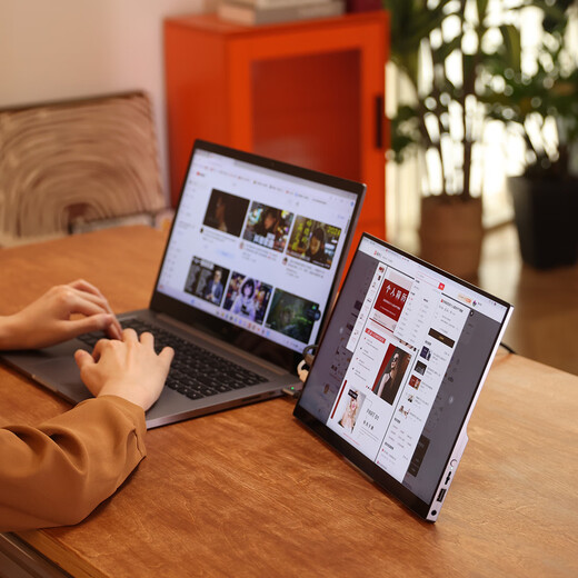 Kung Fu Dog KUNG FU GO tragbares Display 14 Zoll 3K vollständig laminiertes CNC-Vollaluminium-Legierung silbergraue Textur High-End-Notebook dedizierter ultradünner schmalkantiger geteilter sekundärer Bildschirm Erweiterung mobiler tragbarer Mini-Bildschirm A14S silbergrau