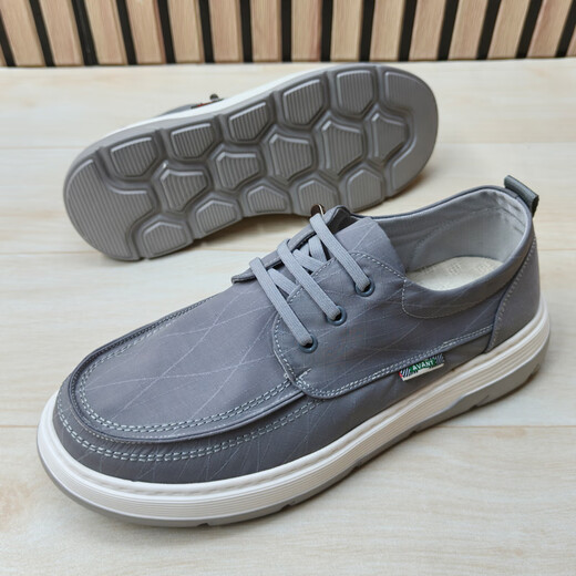 Qianpai Spring and Automne Chaussures pour hommes respirant les vieux chaussures célibataires pour hommes de Pékin et les personnes âgées larges épaisses Anti-slip confortable papa Chaussures pour hommes Q-13701 Black 38