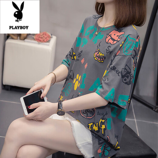 Playboy (Playboy) Плюс размер, чтобы покрыть живот и сделать его стройным топом для женщин 2025 Летняя футболка для женщин с короткими рукавами для женщин 2025.