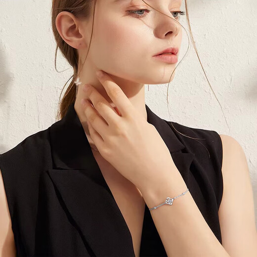 Ji Shizhe four-leaf clover pt950 platinum platinum bracelet for women 2025 new Chinese Valentine's Day birthday gift for girlfriend and wife four-leaf clover moissanite bracelet + exquisite gift box