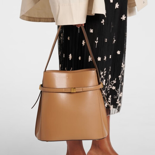 Toteme [chinesisches Valentinstagsgeschenk] Lederschaufelbag P01021810 Brown Uniform Code