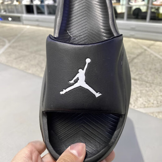 
Nike (NIKE) 2025 summer JORDAN men's comfortable and versatile casual one-slippers HF3263-001 HF3263-100 42.5
