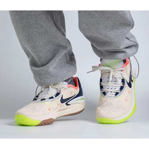 耐克（NIKE）Air Zoom GT Cut 2 兔年限定 黑红低帮实战篮球鞋DJ6013-001 FD9905-101白粉色 正品 42.5 偏小拍大半码