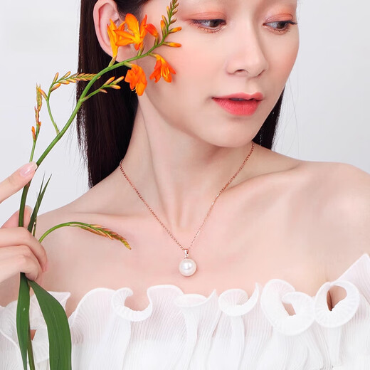 Fat Donglai quality pearl pendant without chain 925 silver shell pearl pendant single imitation black pearl small white shell pearl-white gold buckle