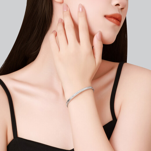 Chao Acer Platinum Bracelet PT950 Bracelet Bracelet Brilliant CNC Gift for Girlfriend Priced labor cost 1500 yuan 13.75g, diameter about 5.8cm