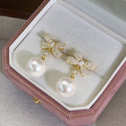 Auspicious God-given Sparkling Diamond Bow Pearl Earrings 2025 New Ear Clip Feel Sterling Silver Earrings Niche Design Earrings Bow Pearl Earrings for Women