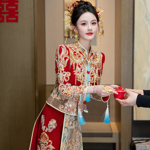 
Xiuhe Family Official Flagship Xiuhe Wedding Bride 2025 New Wedding Wedding Wedding Crown and Red Chests and Cabinet Dresses Wedding Toast Wedding N-843 Heavy Industry Price M