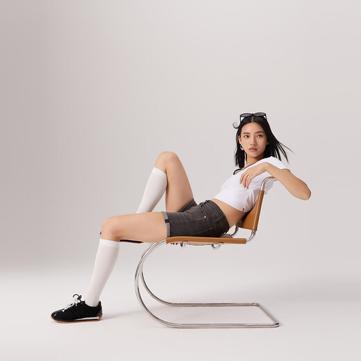 Levi's Levi's women's slim straight simple American retro fashion casual smoke gray denim shorts smoke gray 28