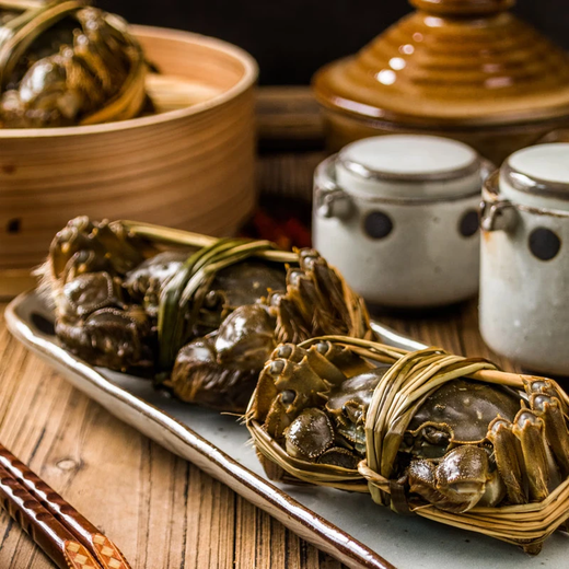 Live crabs, fresh hairy crabs from Xianjing, whole female crabs 4.0 taels, 4 pairs of 8 pieces, full weight without rope, crabs, river crabs, fresh gift box