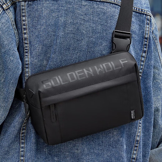 新款男士胸包休闲防泼水高级感斜挎包时尚大容量多功能男款单肩包 黑色